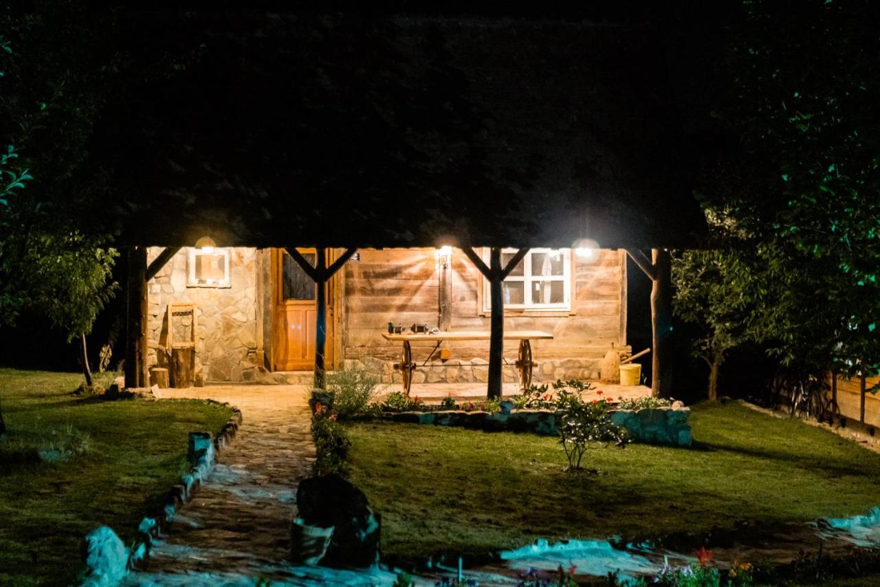 Magaze De Luxe Villa Gradacac ภายนอก รูปภาพ